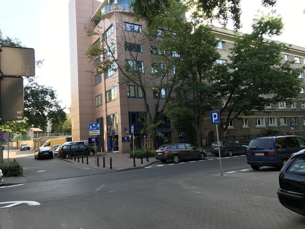 ワルシャワApartament Karmelicka 11アパートメント エクステリア 写真